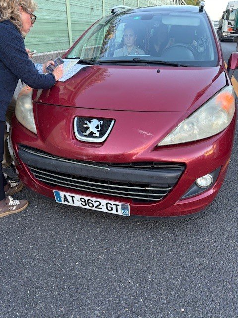 Numer rejestracyjny AT962GT posiada PEUGEOT 207