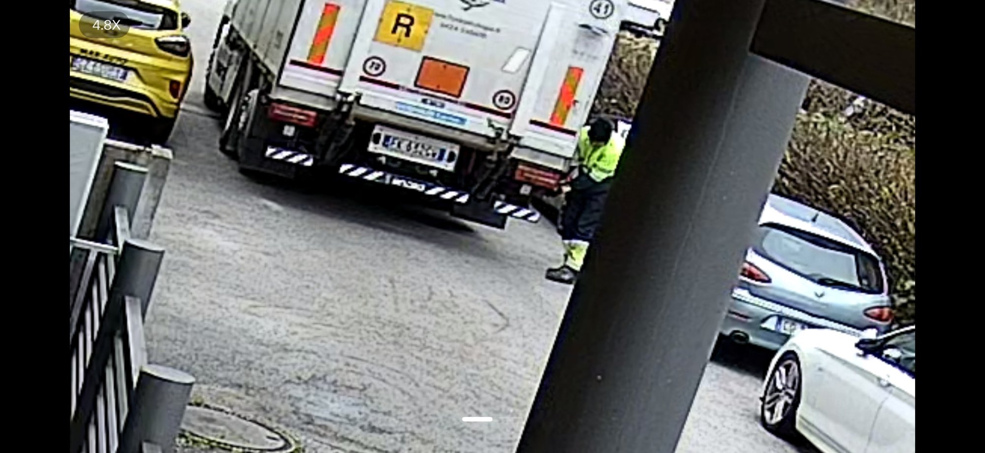 Numer rejestracyjny EK62644 posiada VOLKSWAGEN GOLF