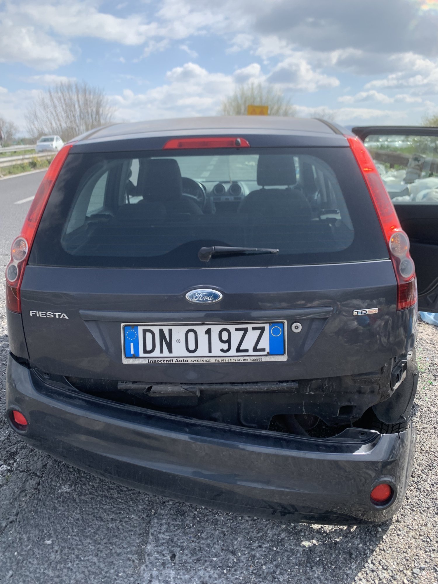 Numer rejestracyjny DN019ZZ posiada FORD Fiesta 5a serie Numer rejestracyjny DN019ZZ posiada FORD Fiesta 5a serie