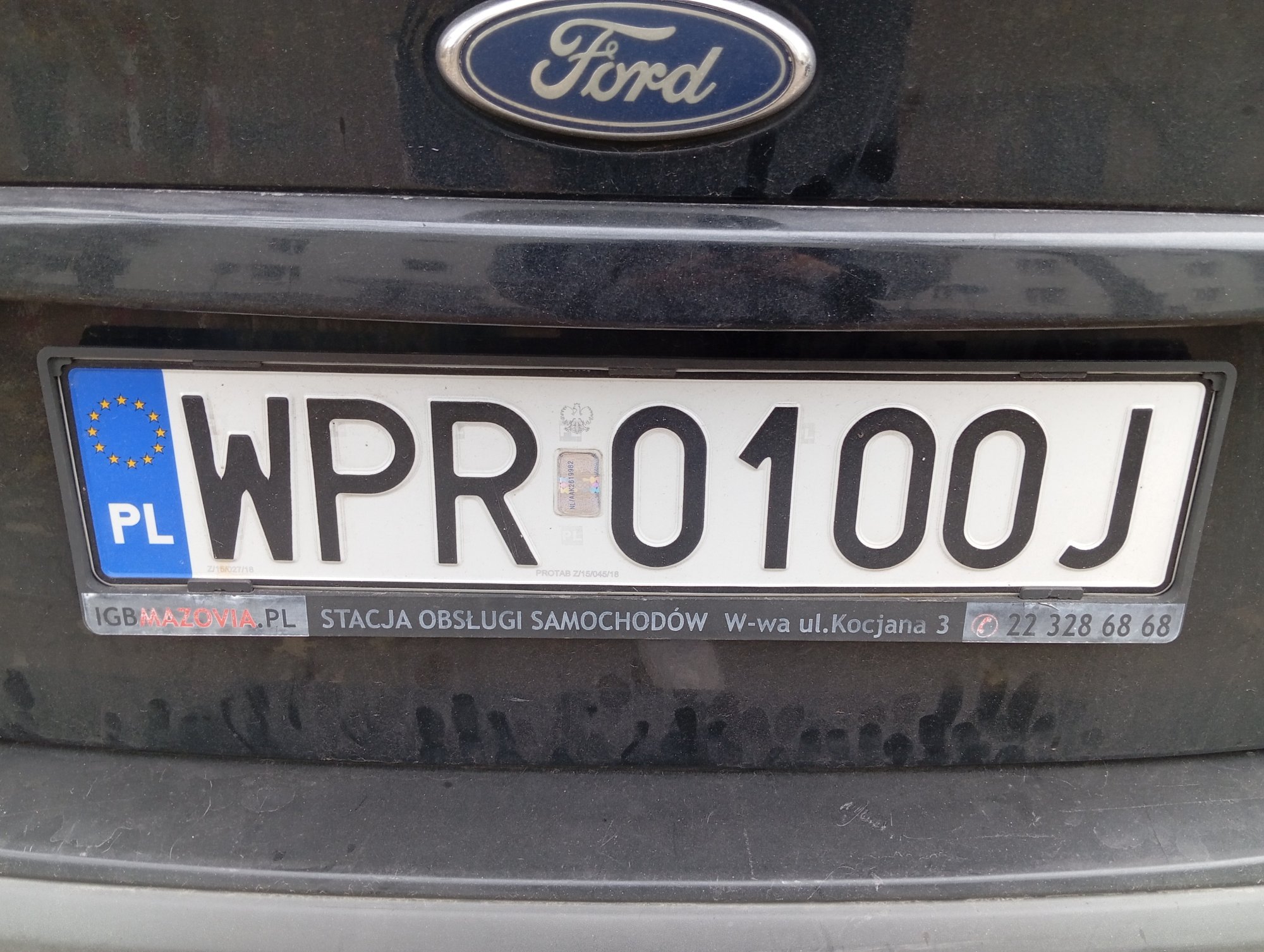 Numer rejestracyjny WPR 0100J posiada FORD FOCUS - WPR0100J