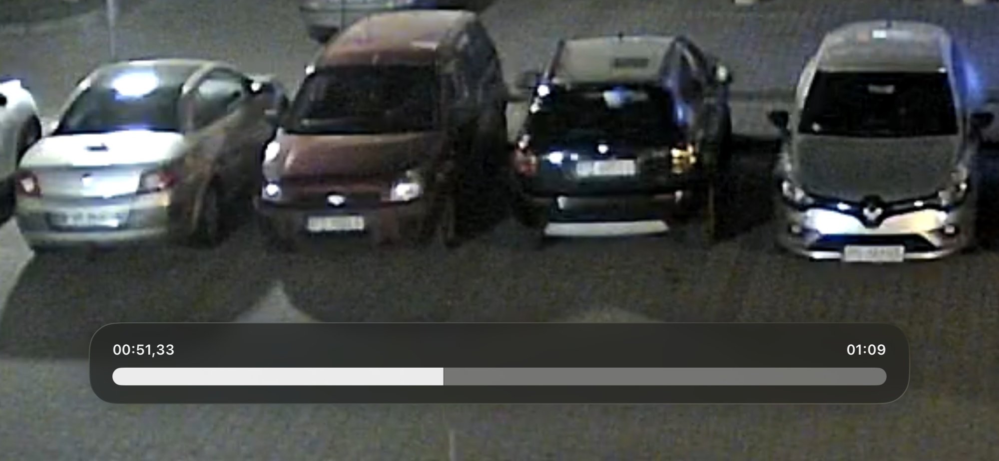 Numer rejestracyjny PZ 6P925 posiada AUDI Q5 - PZ6P925