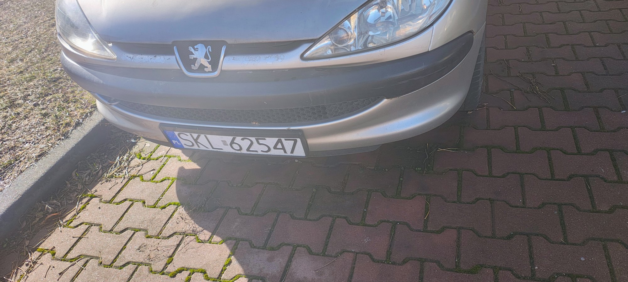 Numer rejestracyjny SKL 62547 posiada PEUGEOT 206 - SKL62547