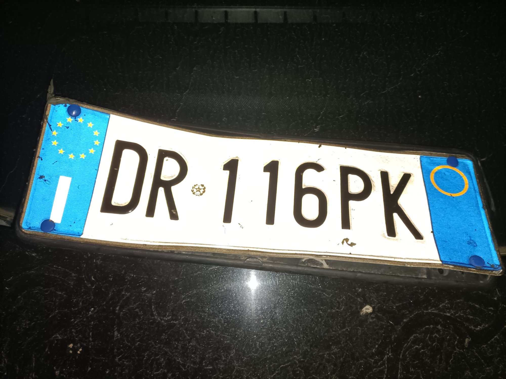 Numer rejestracyjny DR116PK posiada FORD S-Max