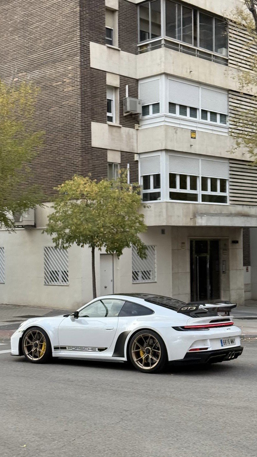 Numer rejestracyjny 6816MWJ posiada EMCO NOVA Numer rejestracyjny 6816MWJ posiada EMCO NOVA