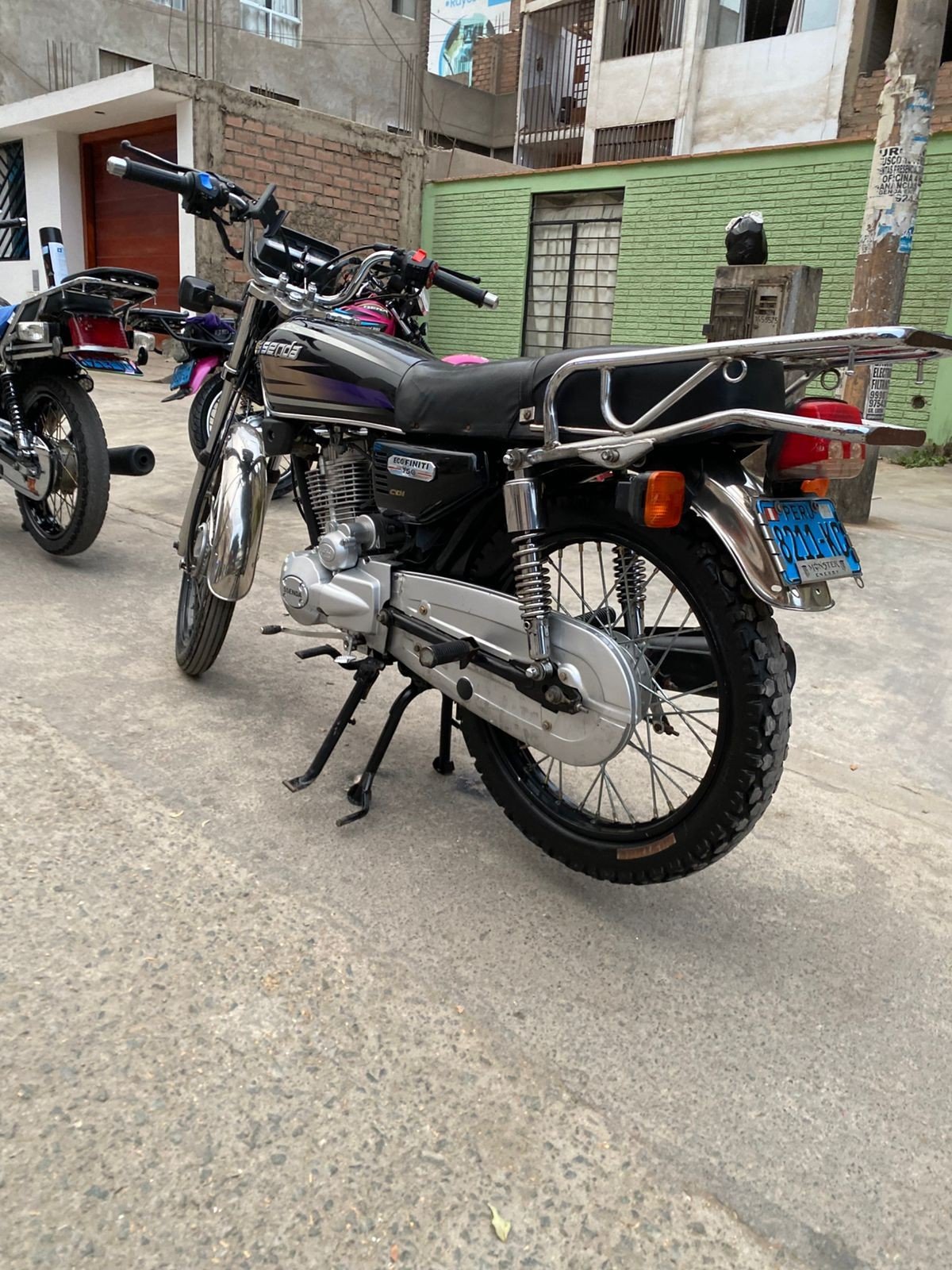 Numer rejestracyjny B2013KPG posiada Lifan Business LF125-30