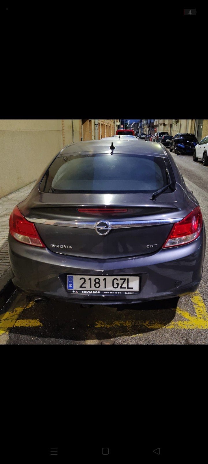 Numer rejestracyjny 2181GZL posiada OPEL INSIGNIA