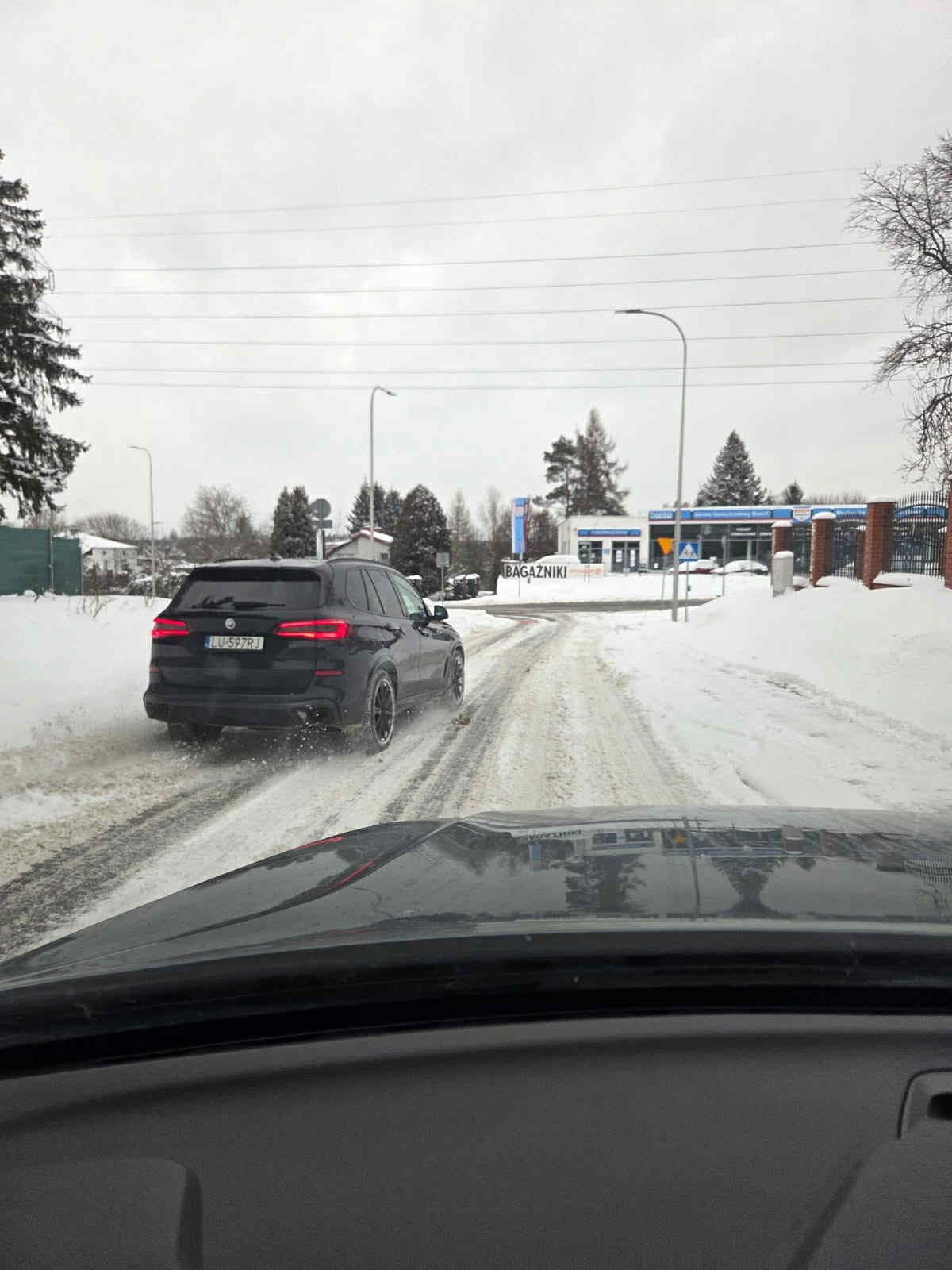 Numer rejestracyjny LU 597R posiada HONDA Enduro od 600 ccm CRF1000L Africa Twin Tric - LU597R