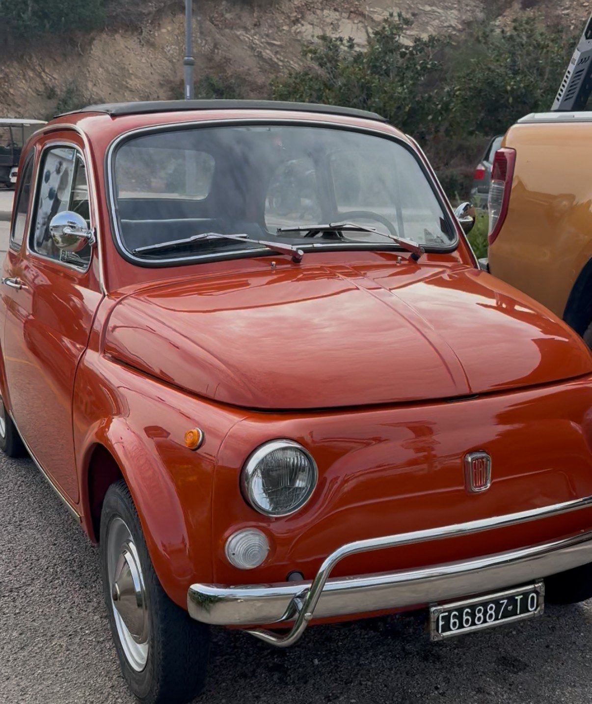 Numer rejestracyjny F6887TO posiada Fiat 500