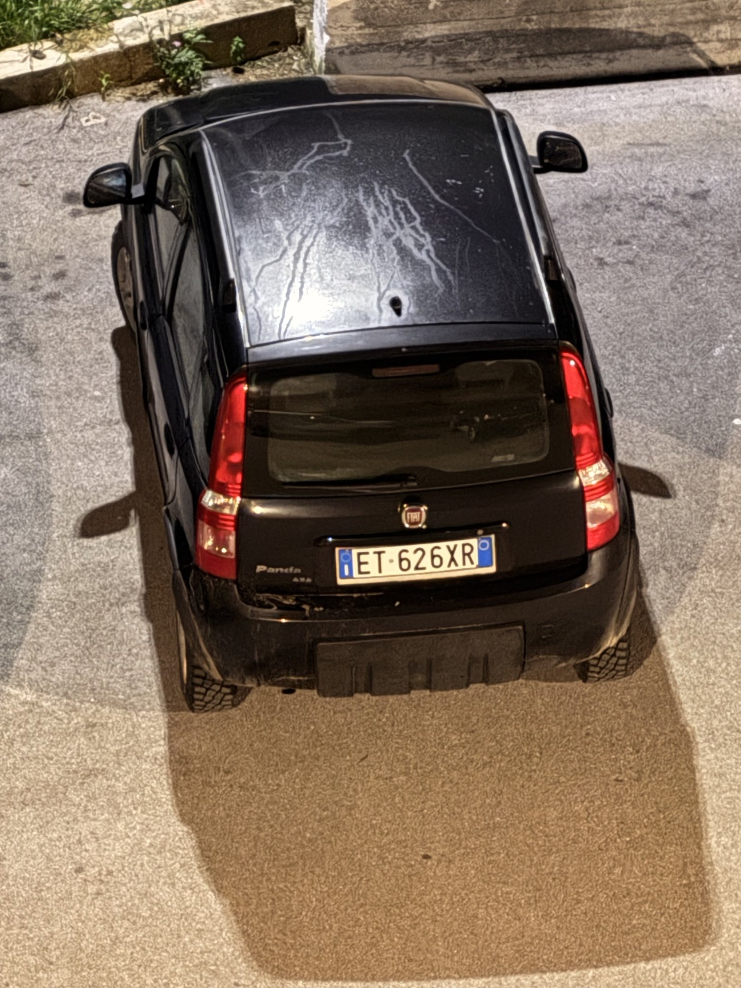 Numer rejestracyjny ET626XR posiada FIAT Panda 2a serie