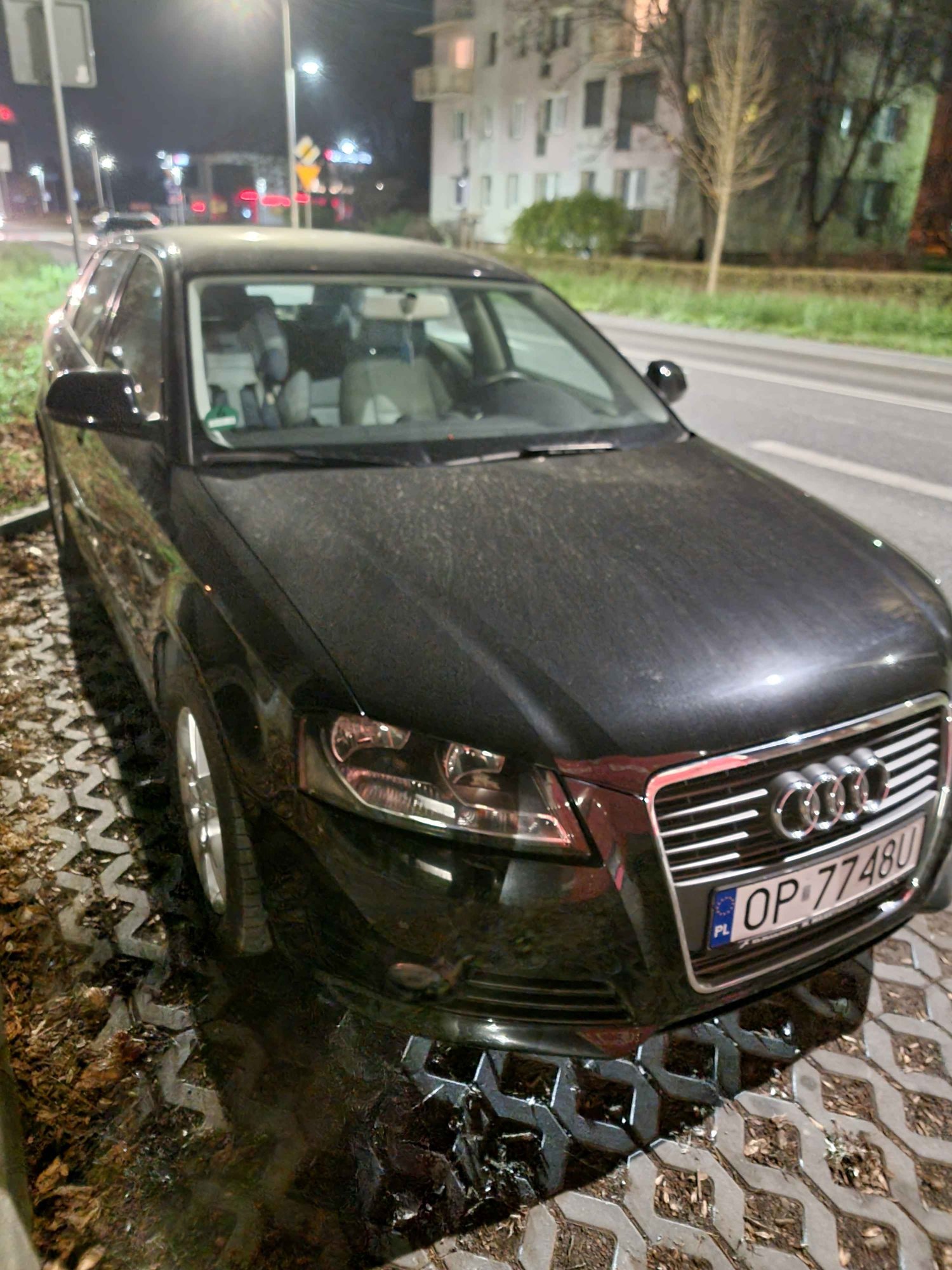 Numer rejestracyjny OP 7748U posiada AUDI A3 - OP7748U