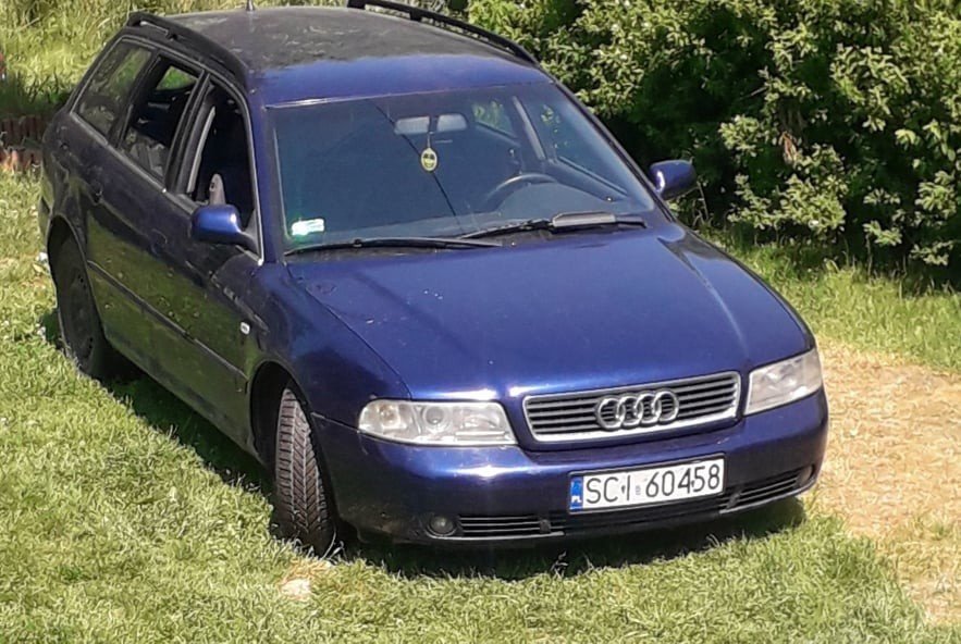 Numer rejestracyjny SCI 60458 posiada AUDI A4 AVANT 2,5 TDI - SCI60458