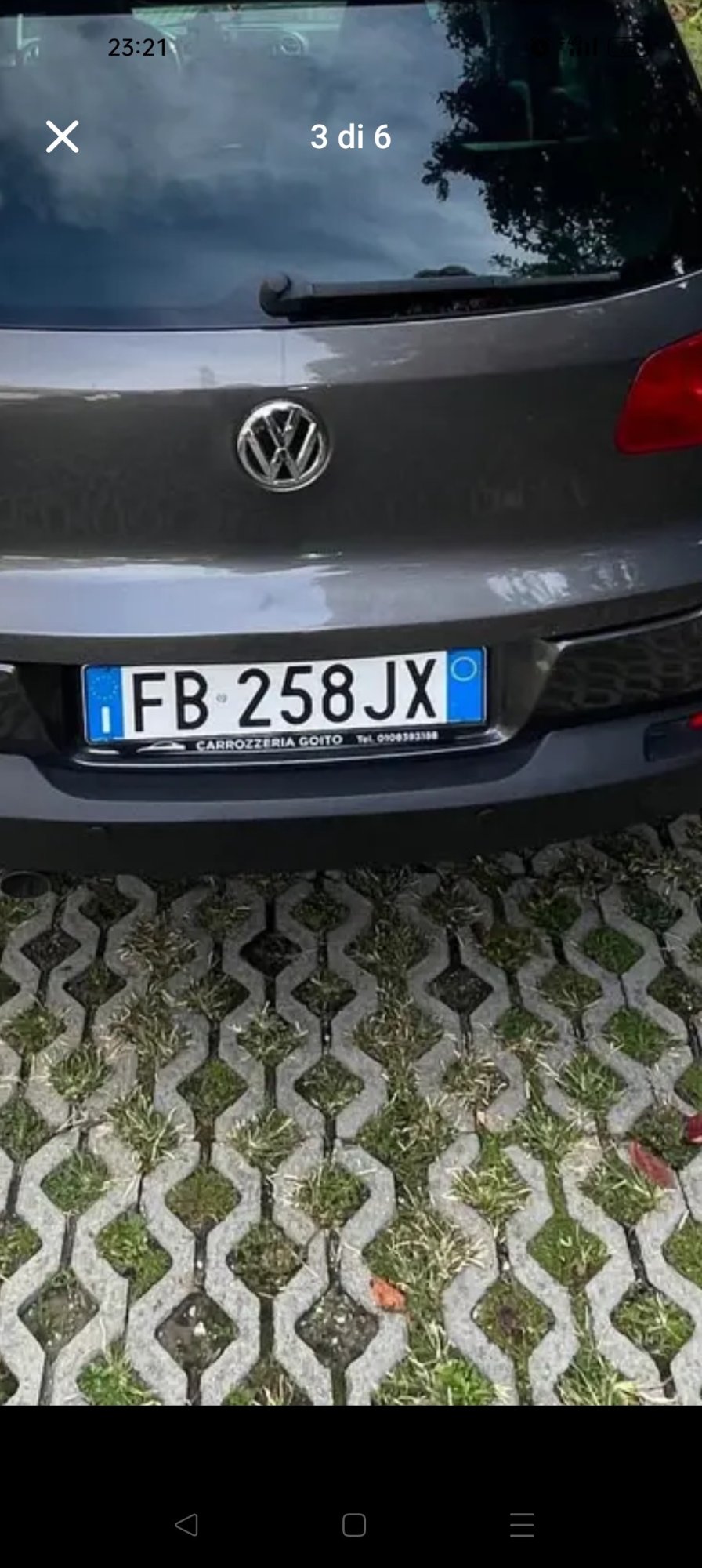 Numer rejestracyjny FB258JX posiada VOLKSWAGEN Tiguan 1a serie