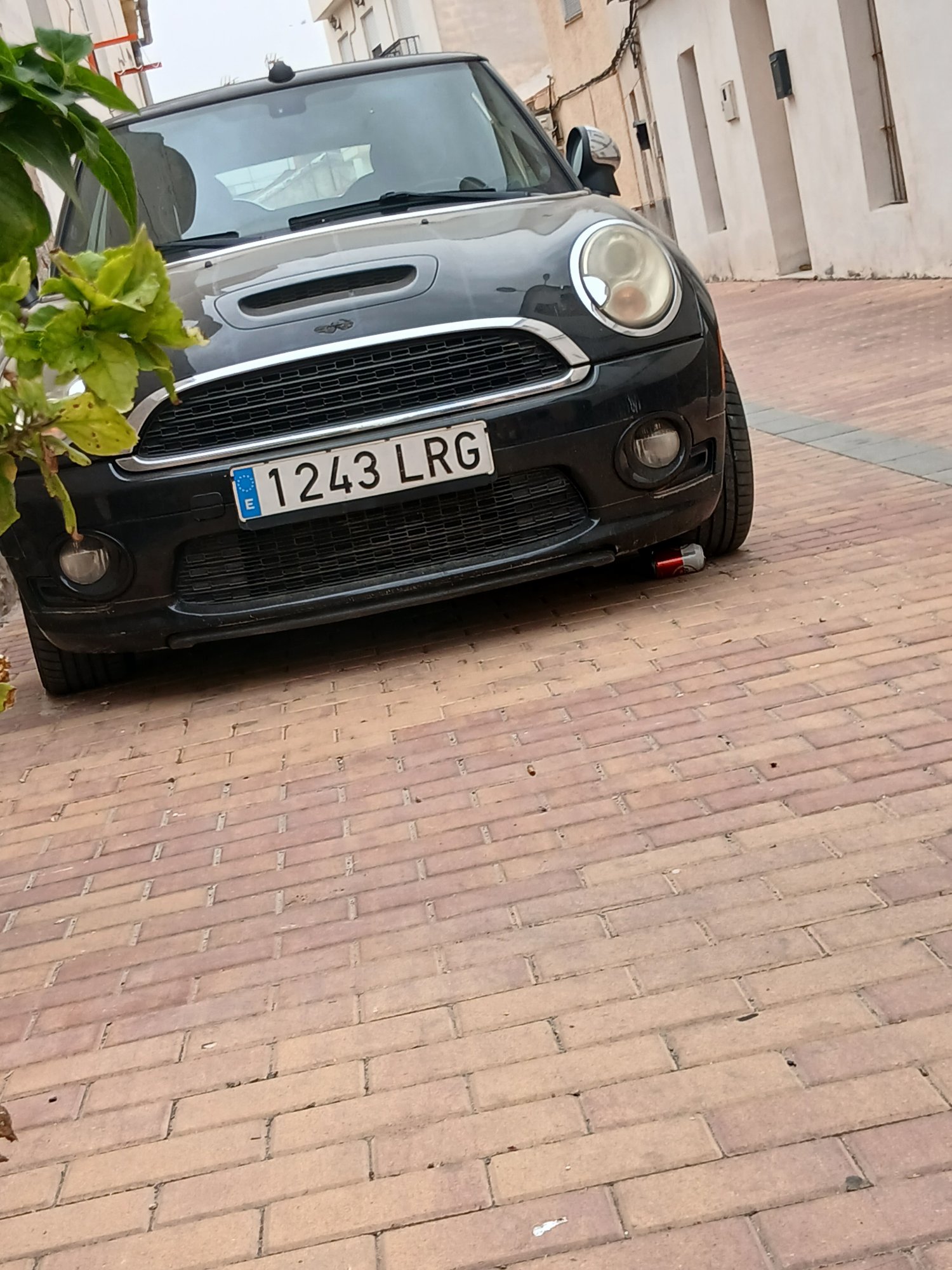 Numer rejestracyjny 1243LRG posiada MINI MINI Numer rejestracyjny 1243LRG posiada MINI MINI