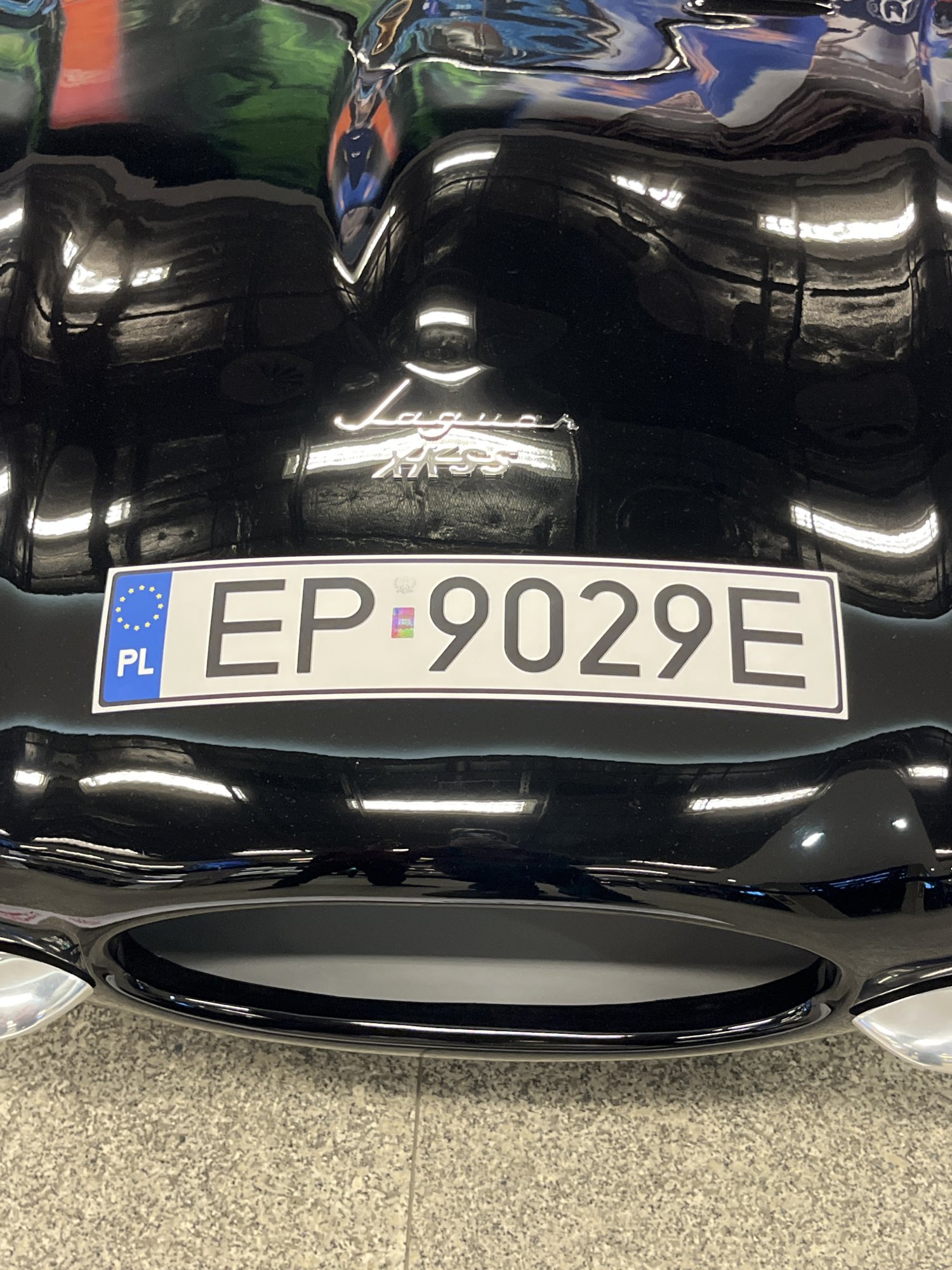 Numer rejestracyjny EP 9029E posiada JAGUAR 420 G - EP9029E