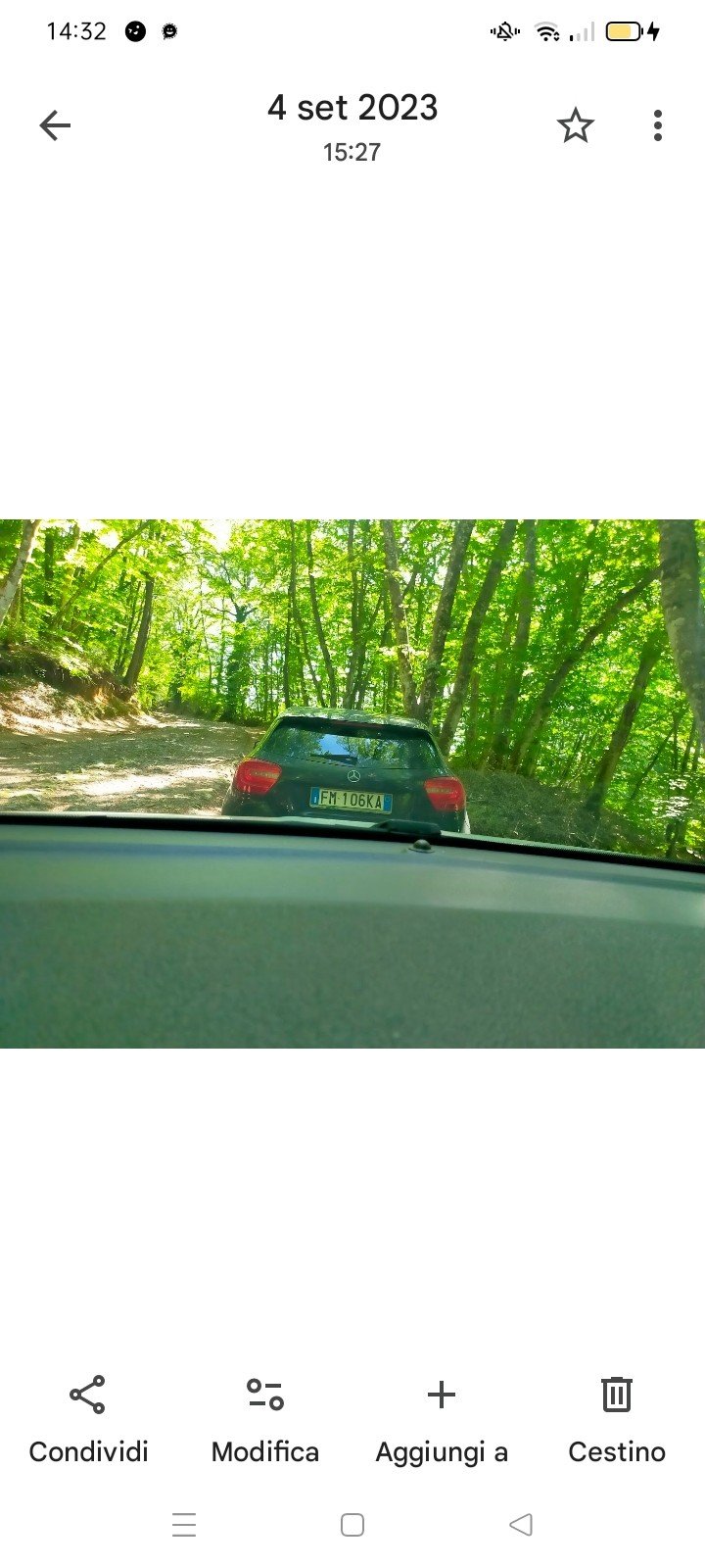 Numer rejestracyjny FM106KA posiada MERCEDES Classe A