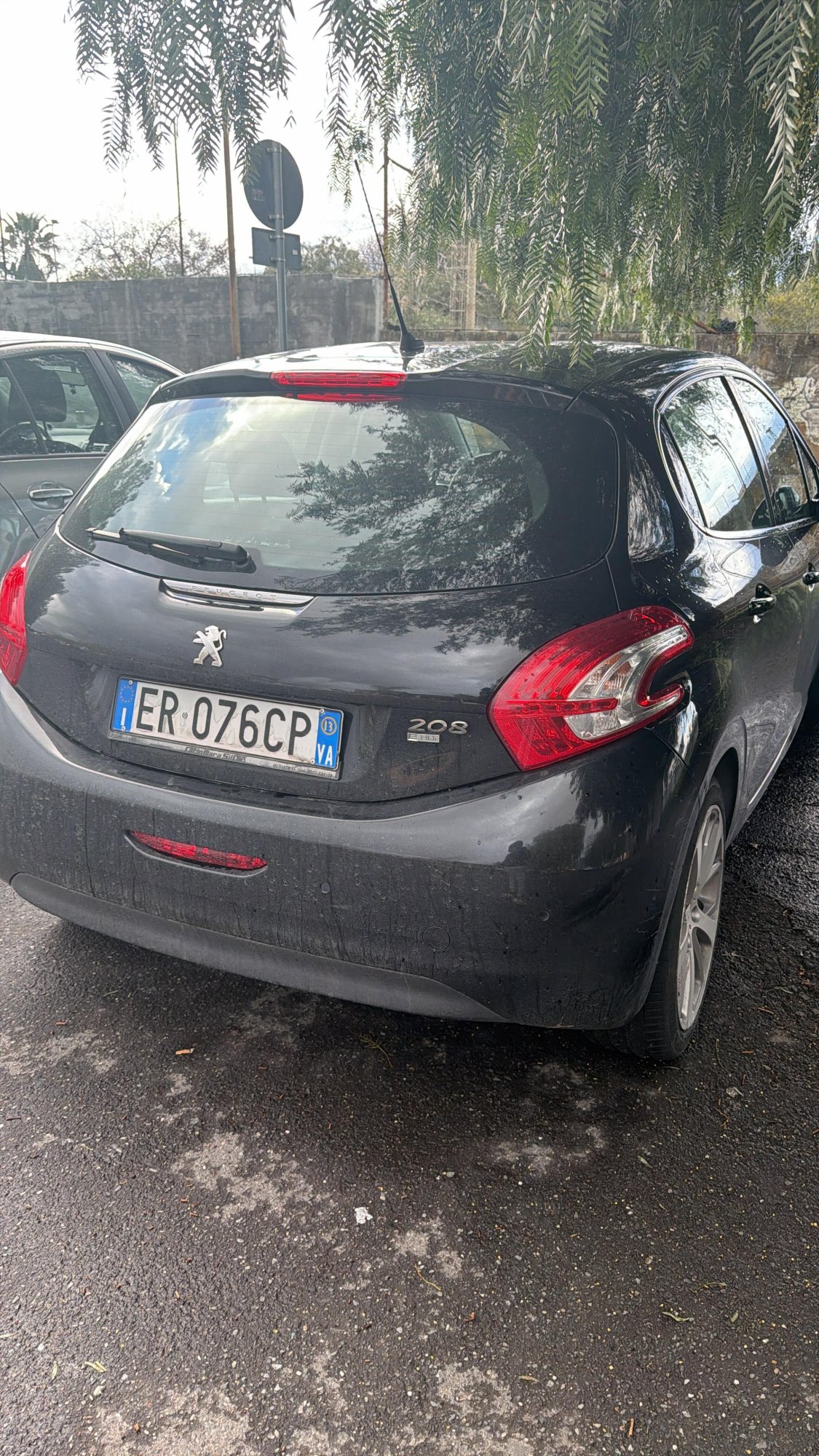 Numer rejestracyjny ER076CP posiada PEUGEOT 208 1o serie