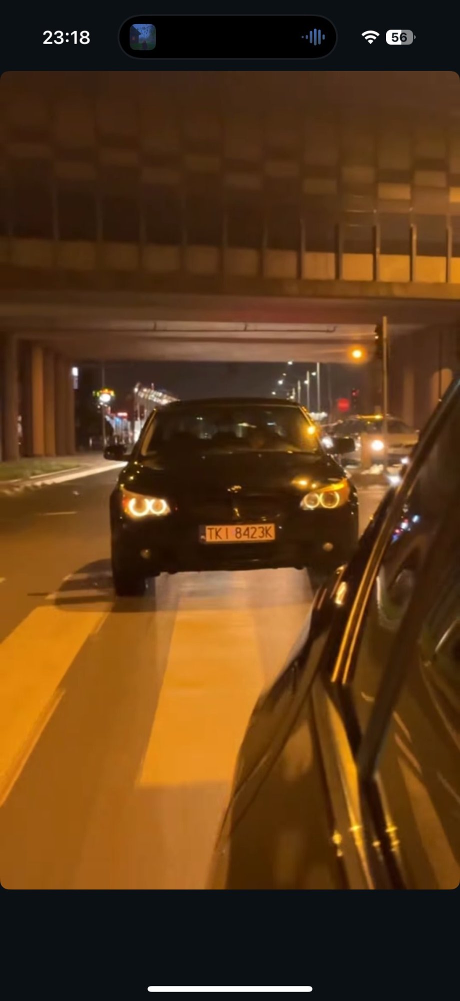 Numer rejestracyjny TKI 8423K posiada BMW 530 D - TKI8423K