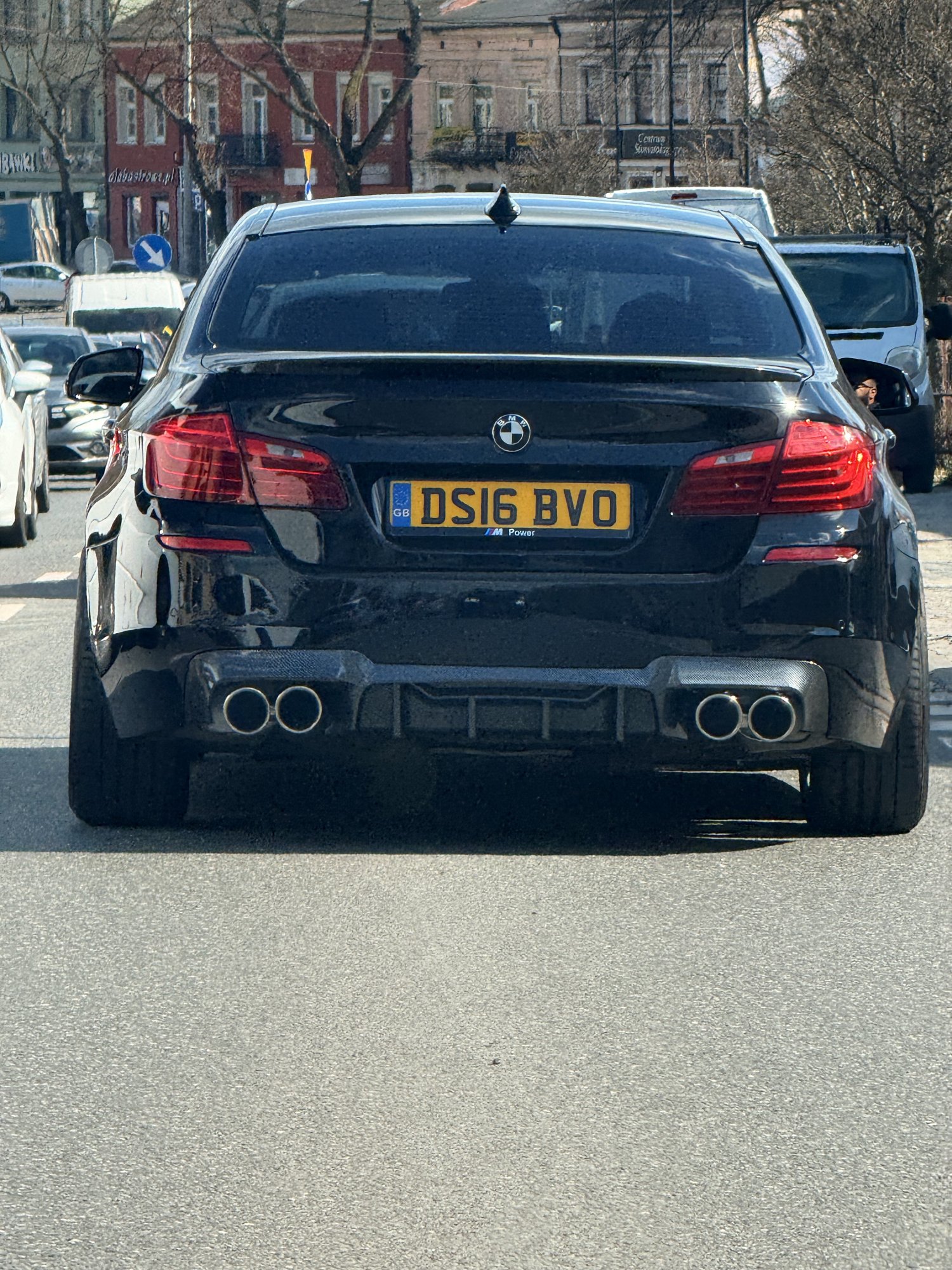 Numer rejestracyjny DS16BVO posiada BMW  M Power