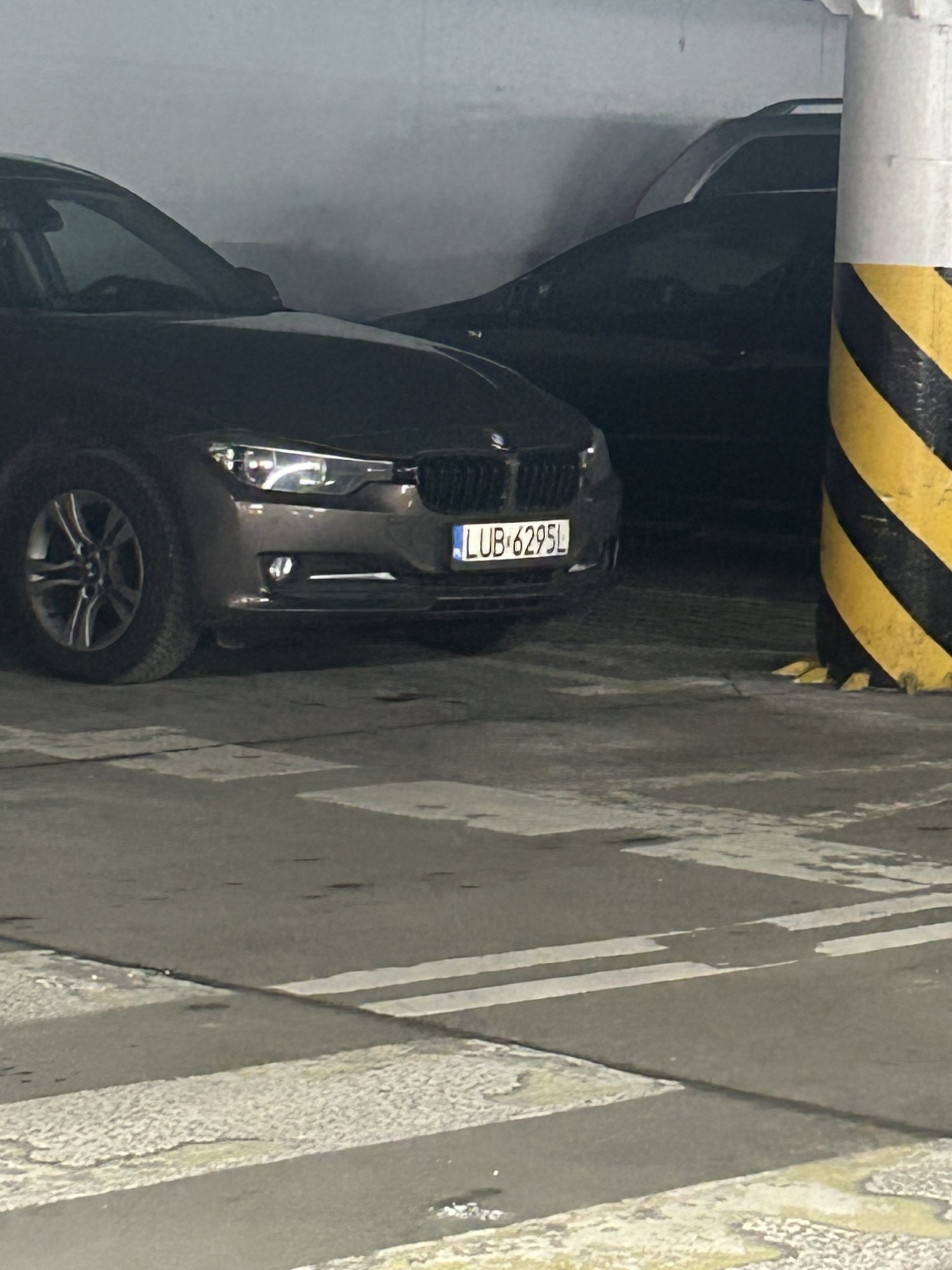 Numer rejestracyjny LUB 6295L posiada BMW 316D - LUB6295L Numer rejestracyjny LUB 6295L posiada BMW 316D - LUB6295L