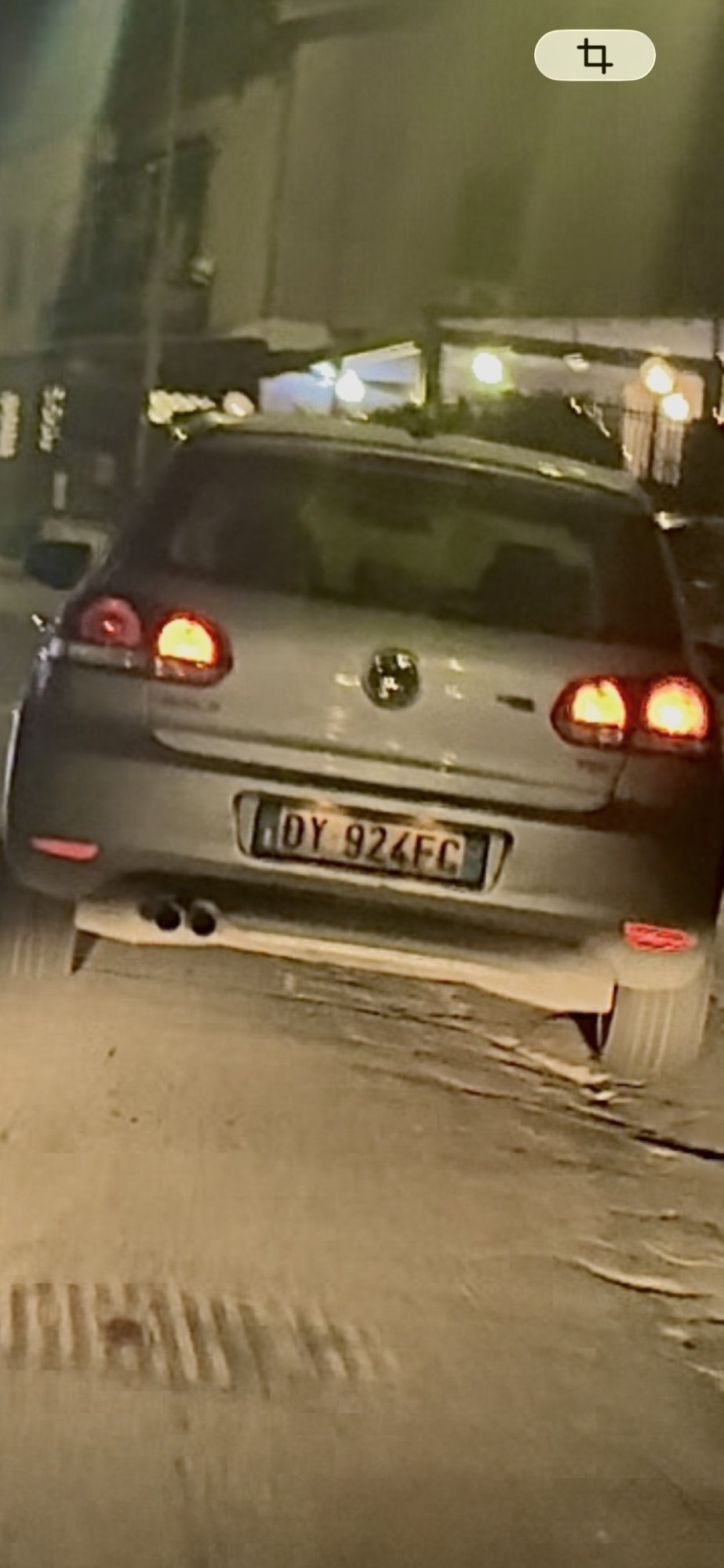 Numer rejestracyjny DY924FC posiada VOLKSWAGEN Golf 6a serie