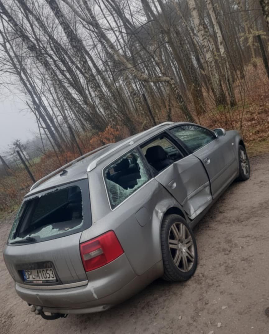 Numer rejestracyjny PL 41053 posiada FSM-BIELSKO BIAŁA POLSKI FIAT 126P 650 - PL41053 Numer rejestracyjny PL 41053 posiada FSM-BIELSKO BIAŁA POLSKI FIAT 126P 650 - PL41053