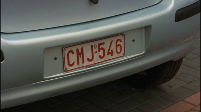 Numer rejestracyjny CMJ546 posiada  