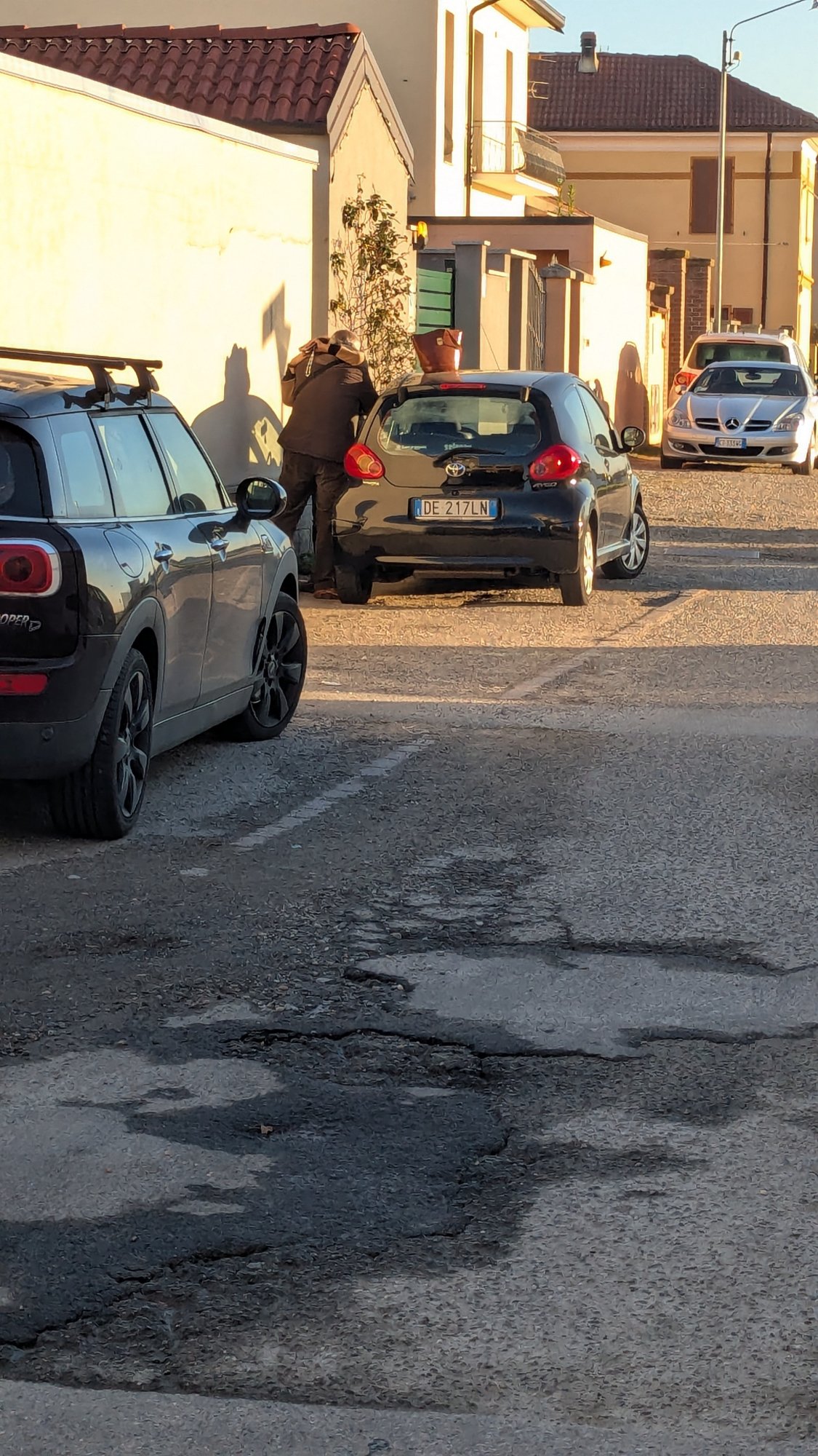 Numer rejestracyjny DE217LN posiada TOYOTA Aygo 1a serie