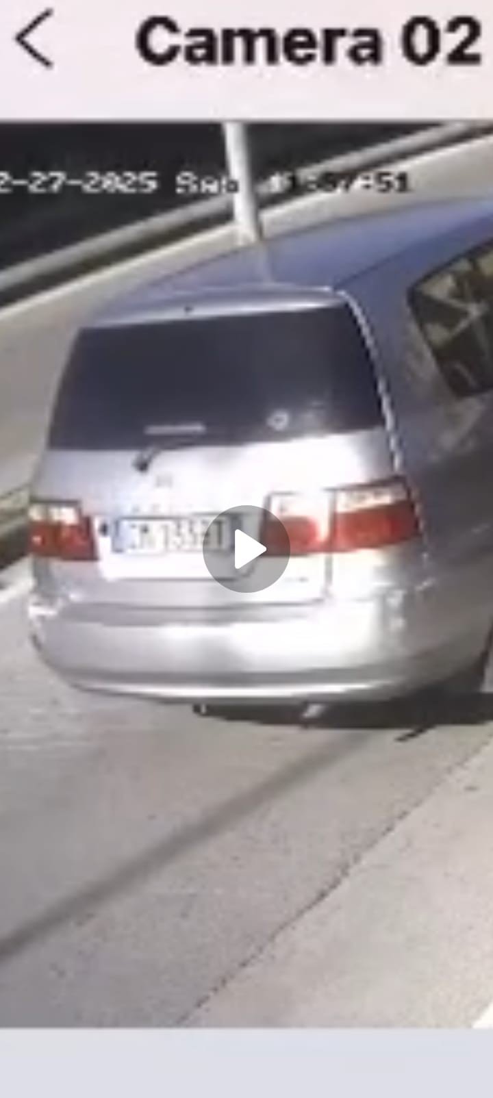 Numer rejestracyjny X83001 posiada Volkswagen Sharan