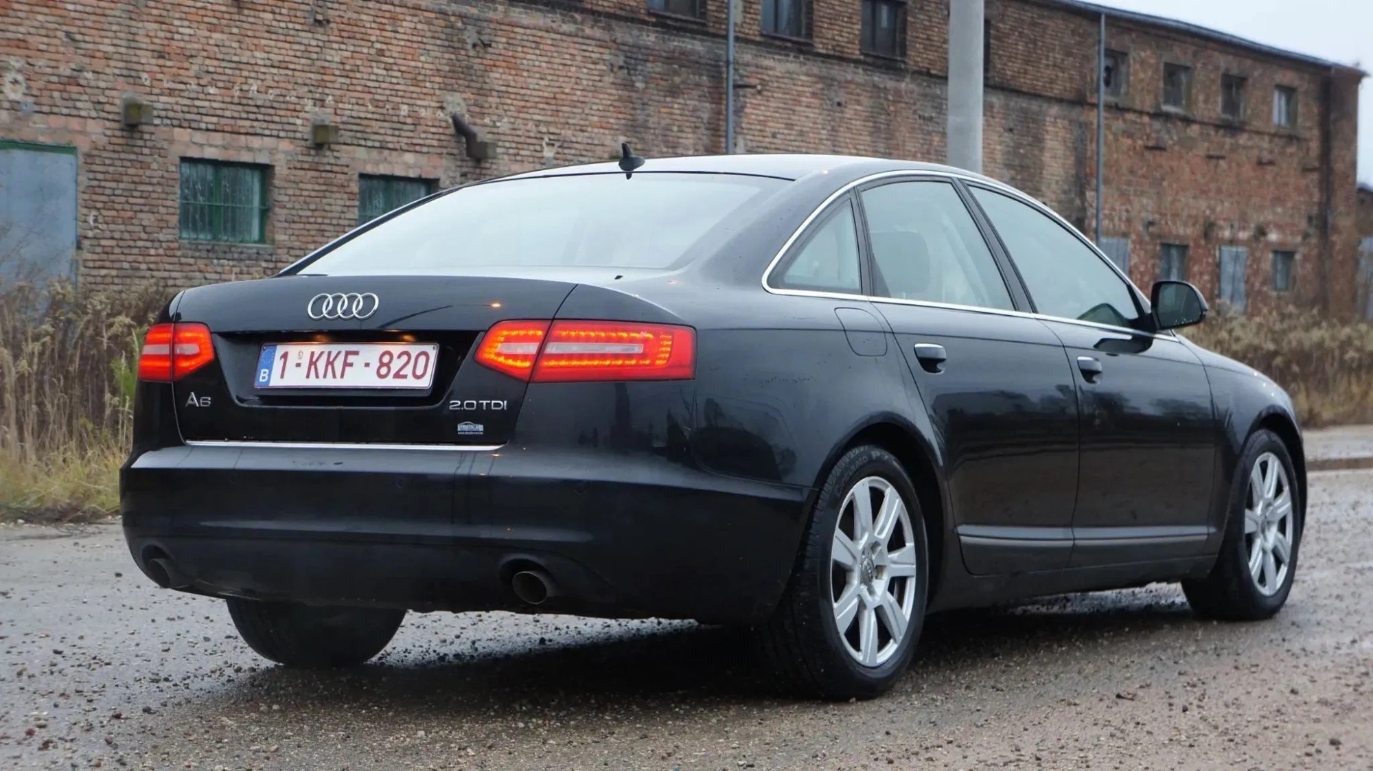 Numer rejestracyjny 1KKF820 posiada Audi A6 2.0 TDI