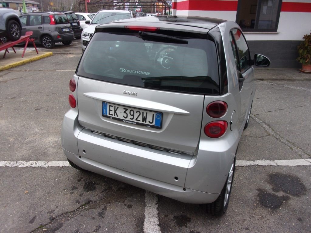 Numer rejestracyjny EK392WJ posiada SMART fortwo 2a serie Numer rejestracyjny EK392WJ posiada SMART fortwo 2a serie