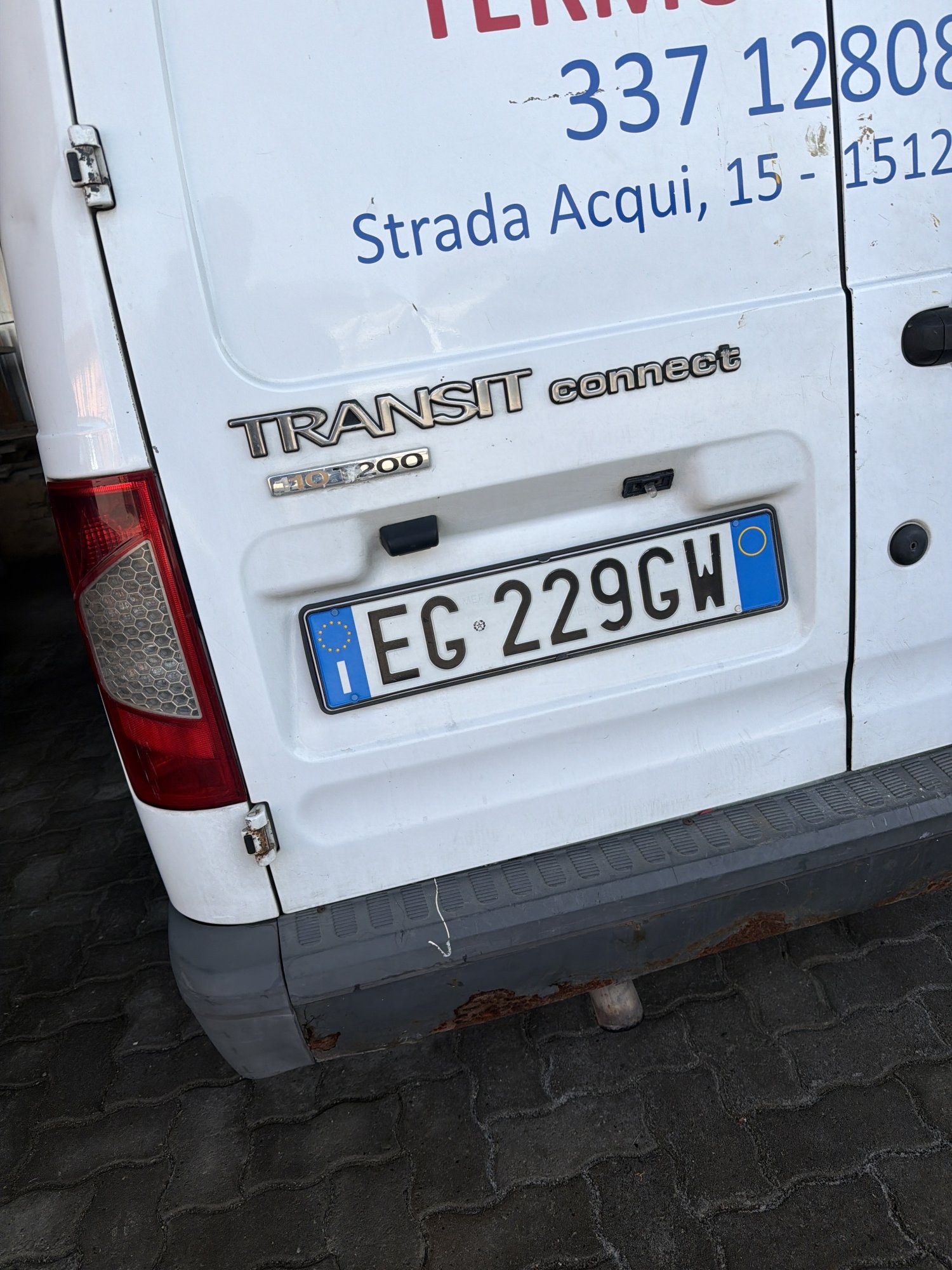 Numer rejestracyjny EG229GW posiada FORD Trans-Tour Connect