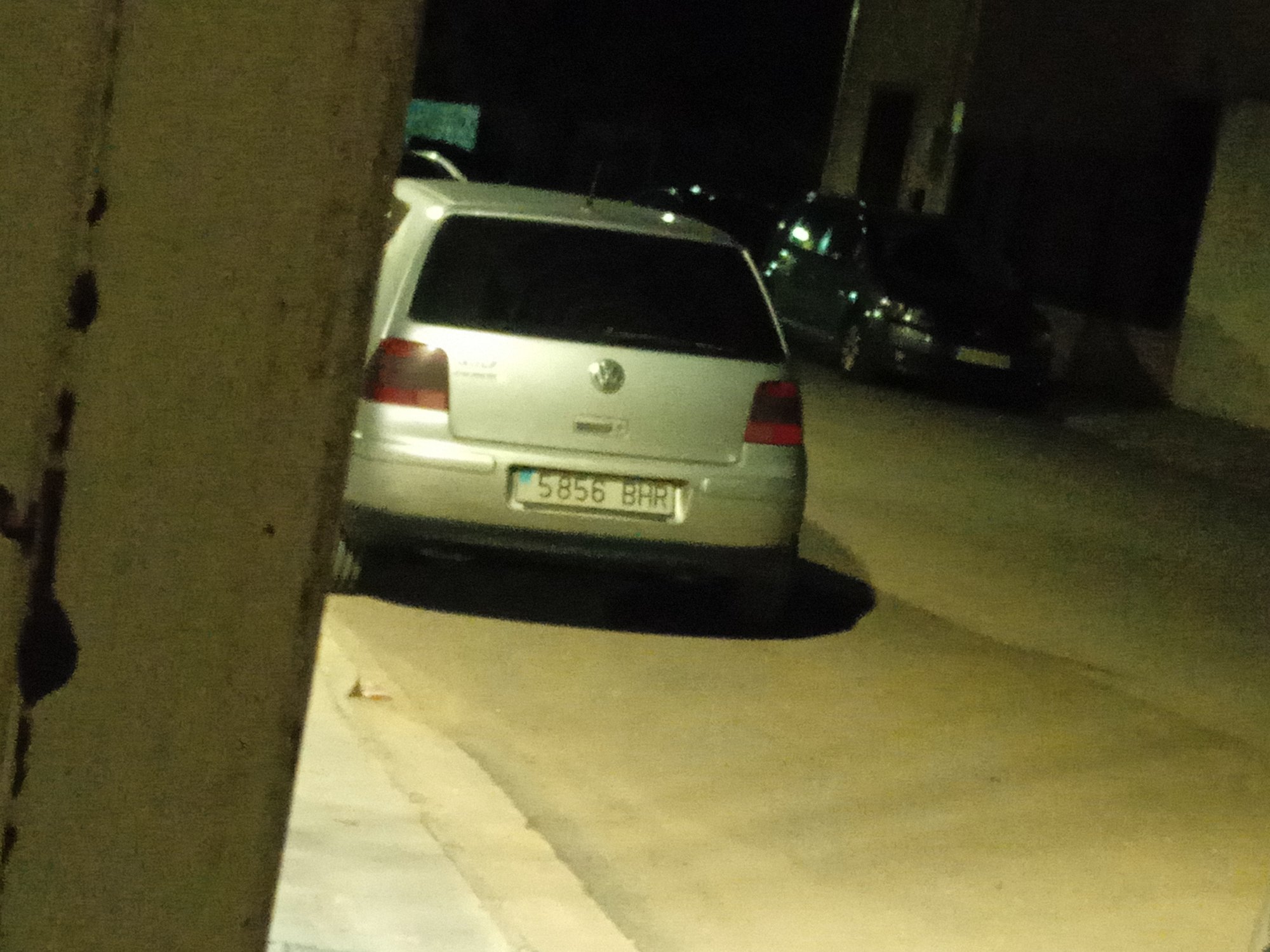 Numer rejestracyjny 5856BHR posiada VOLKSWAGEN GOLF Numer rejestracyjny 5856BHR posiada VOLKSWAGEN GOLF