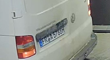 Numer rejestracyjny FRA5788H posiada Volkswagen Transporter