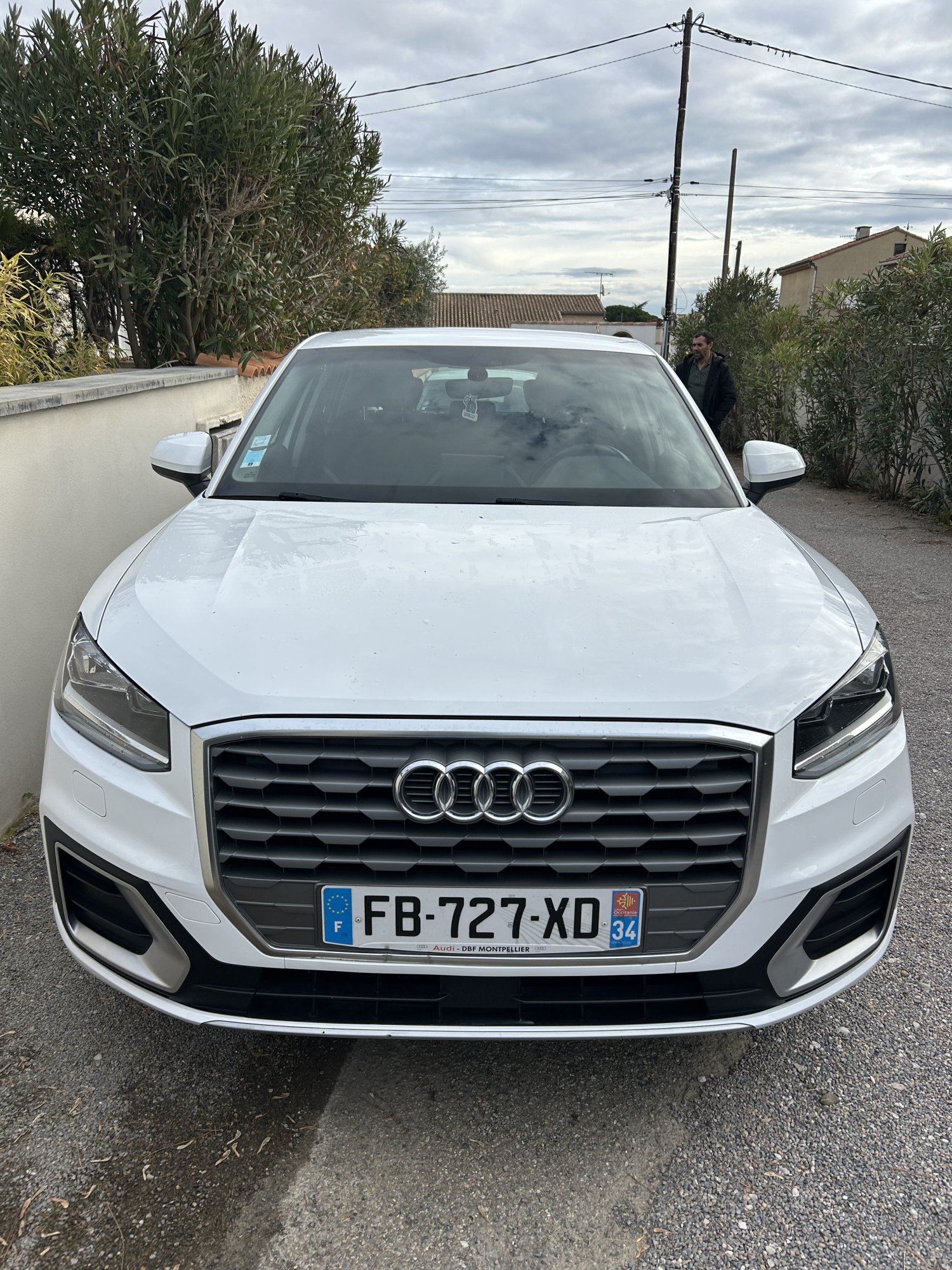 Numer rejestracyjny FB727XD posiada AUDI Q2