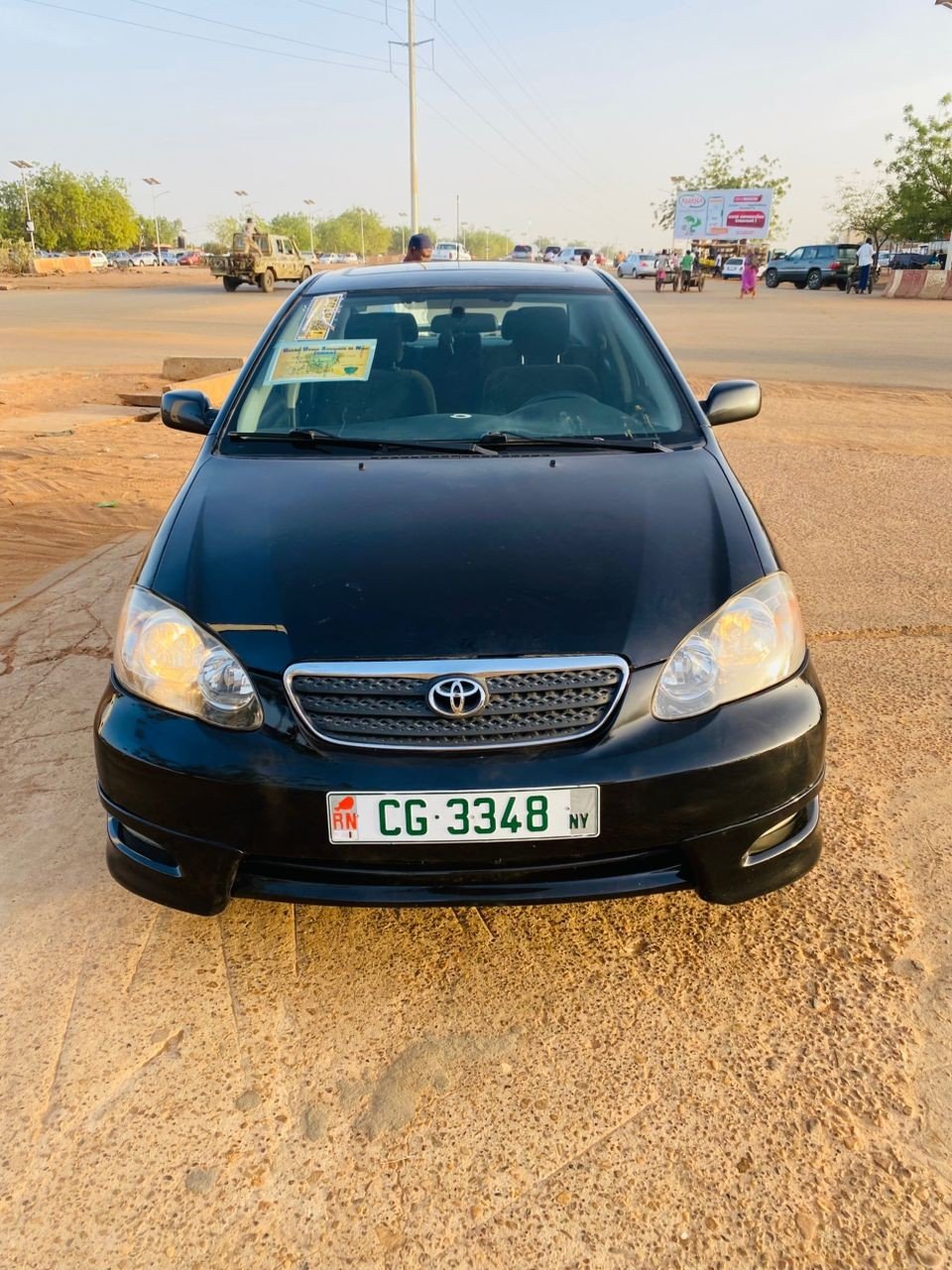 Numer rejestracyjny CG3348 posiada Toyota 